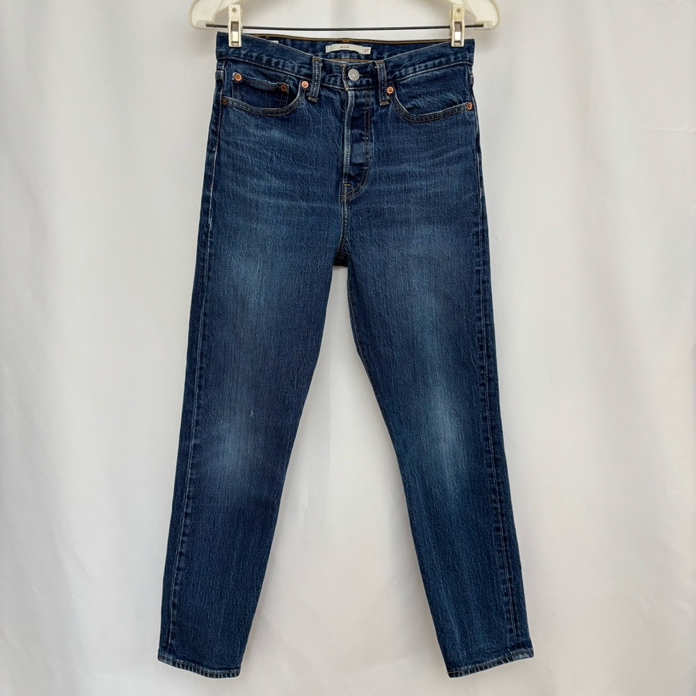 Levi's Wedgie Icon Jeans Size 27 - slim straight - ankle cropped - high rise